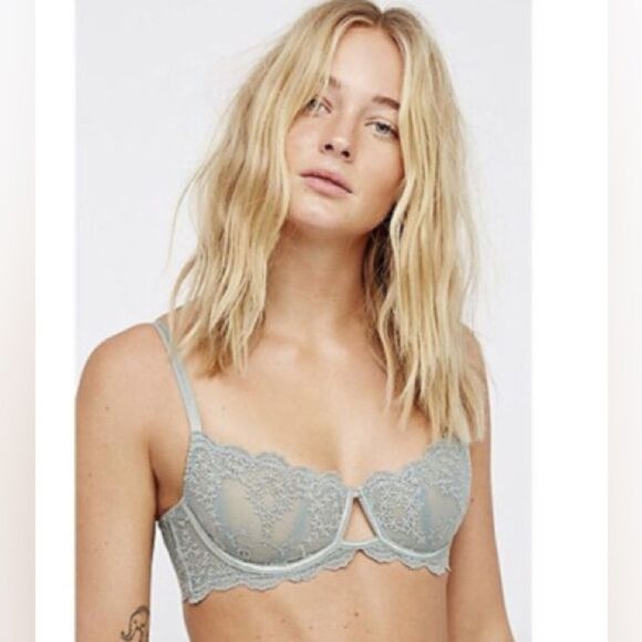 Intimate by Free People  Lace Underwire Bra in Sage Green - Picture 1 of 13